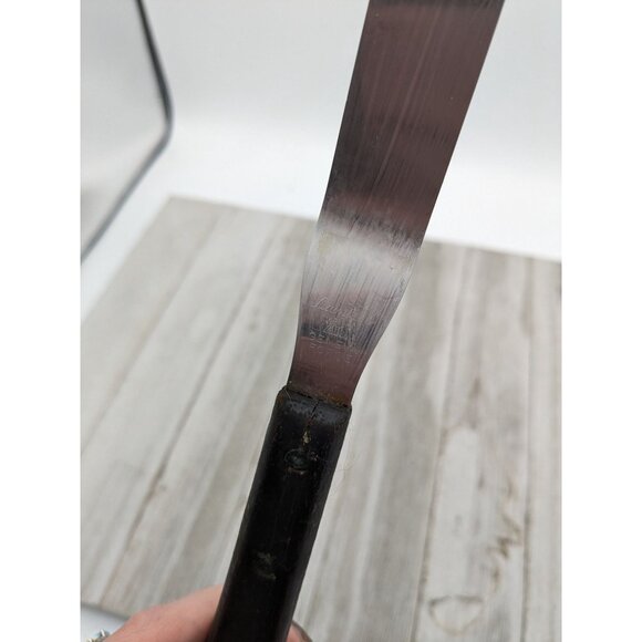 Vintage Geneva Forge Stainless Steel Spatula Cake Icing Wood Handle 7 1/2" - Picture 7 of 9